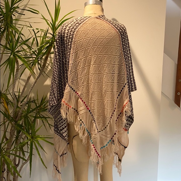 Multicolored wrap - Picture 2 of 4